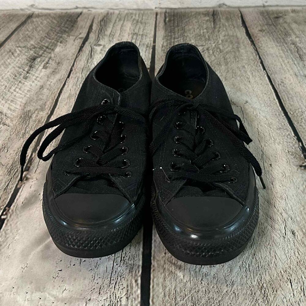D10 Chuck Taylor All Star Converse All-Black Sneakers, Size 7.5, Pre-owned